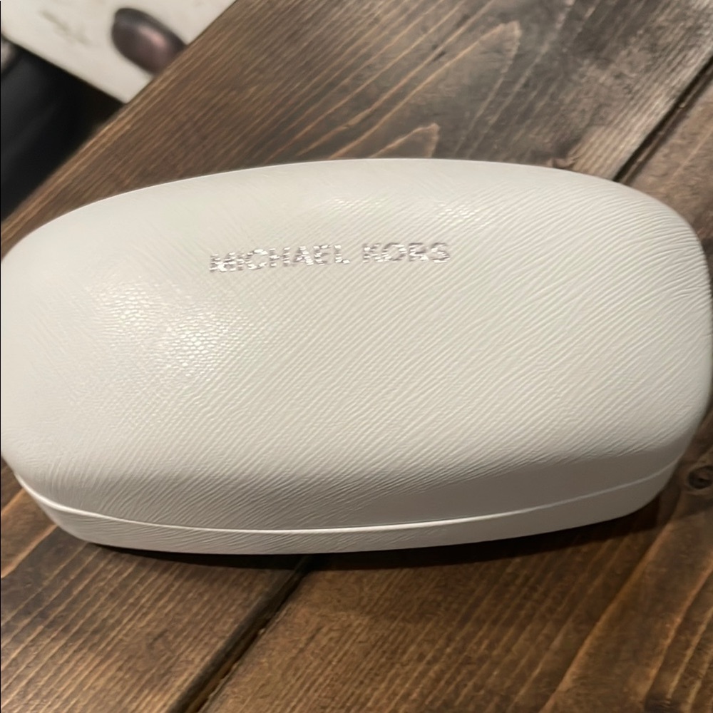 Michael Kors Ivory Eyewear Case